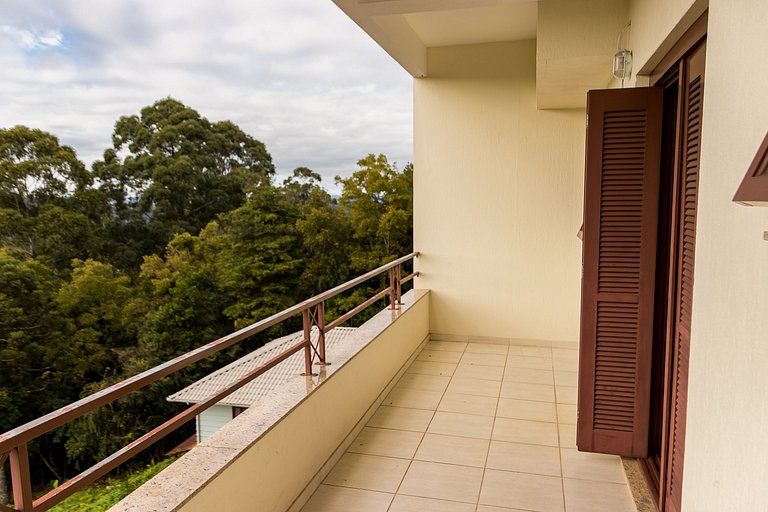 Apto 302 em Nova Petrópolis - Centro e Vista para Montanhas