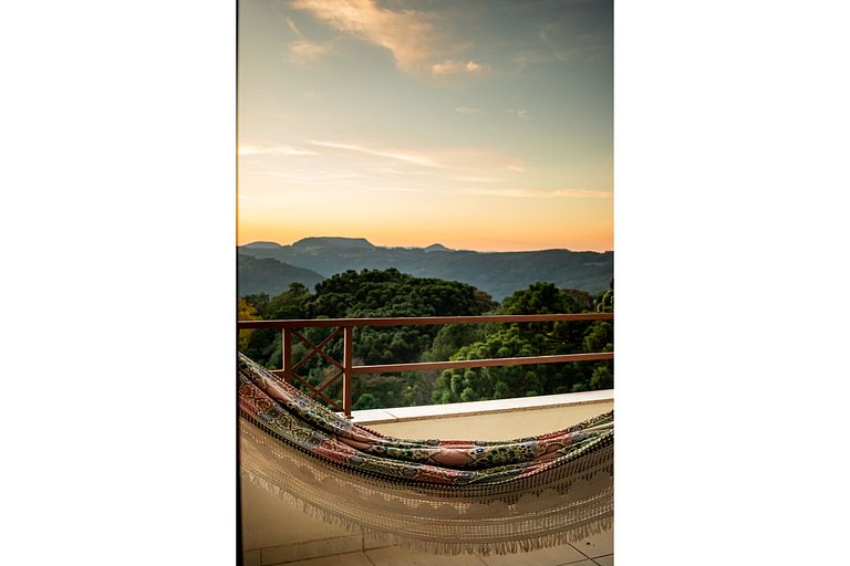 Apto 302 em Nova Petrópolis - Centro e Vista para Montanhas