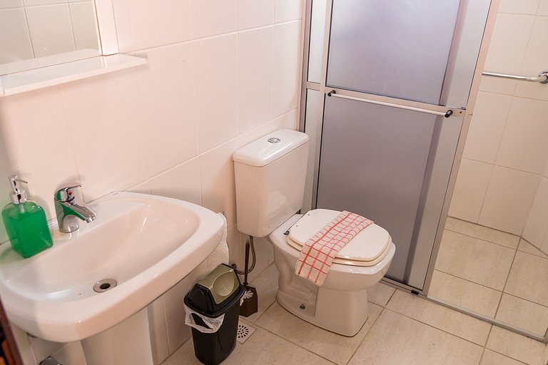 Apto 304 Aconchegante para Passeio ou Trabalho com Sacada