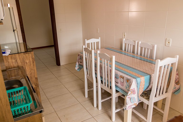 Apto 304 Aconchegante para Passeio ou Trabalho com Sacada